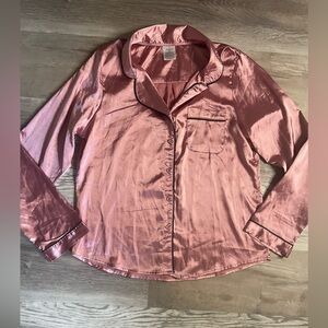 3/$20 Serra satin pajama top